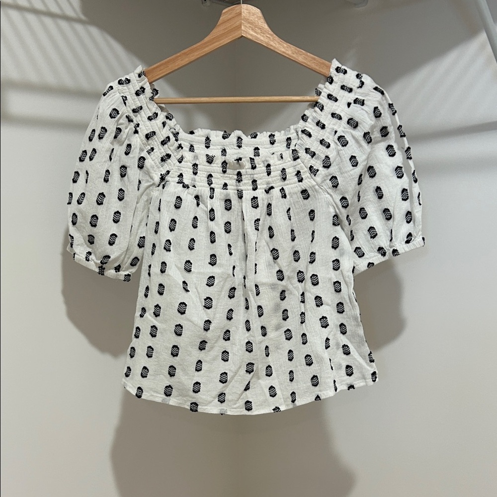 LOFT Medium Petite White Peasant Top with Black Dot Print